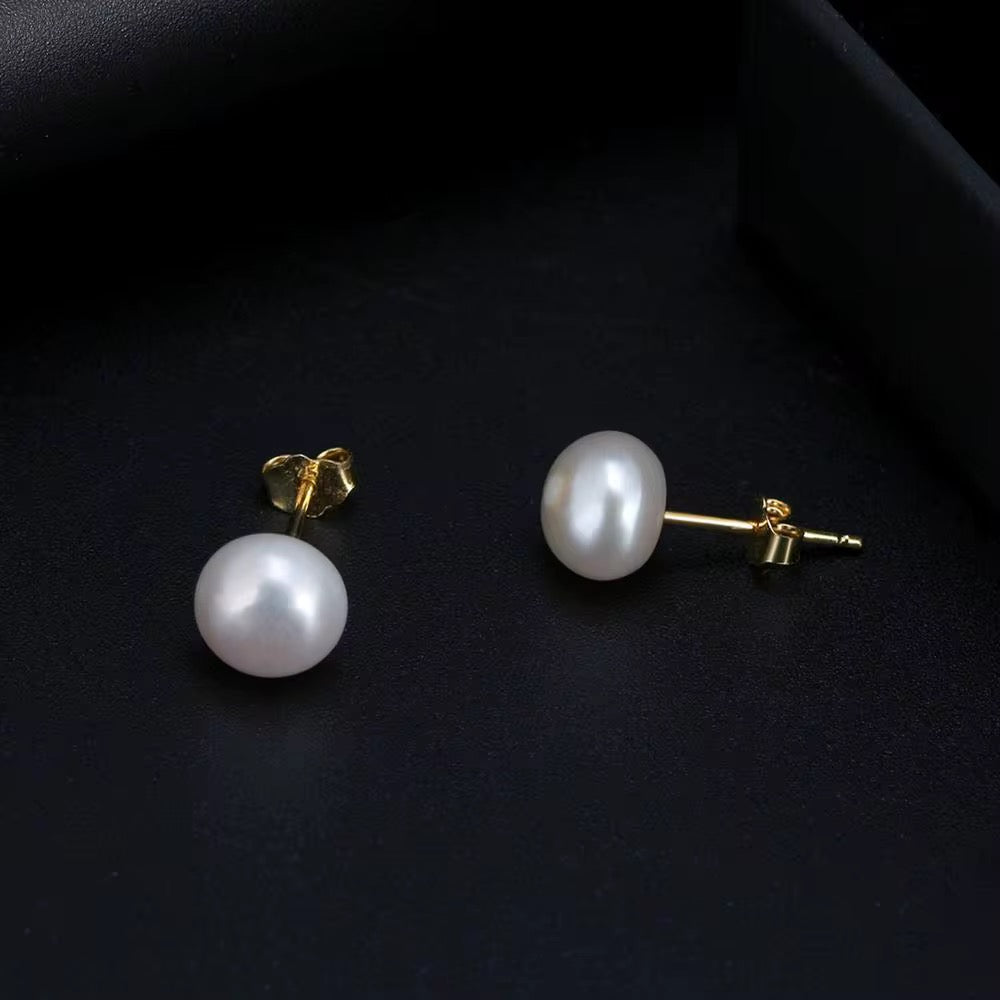 Élodie Pearl Stud Earrings