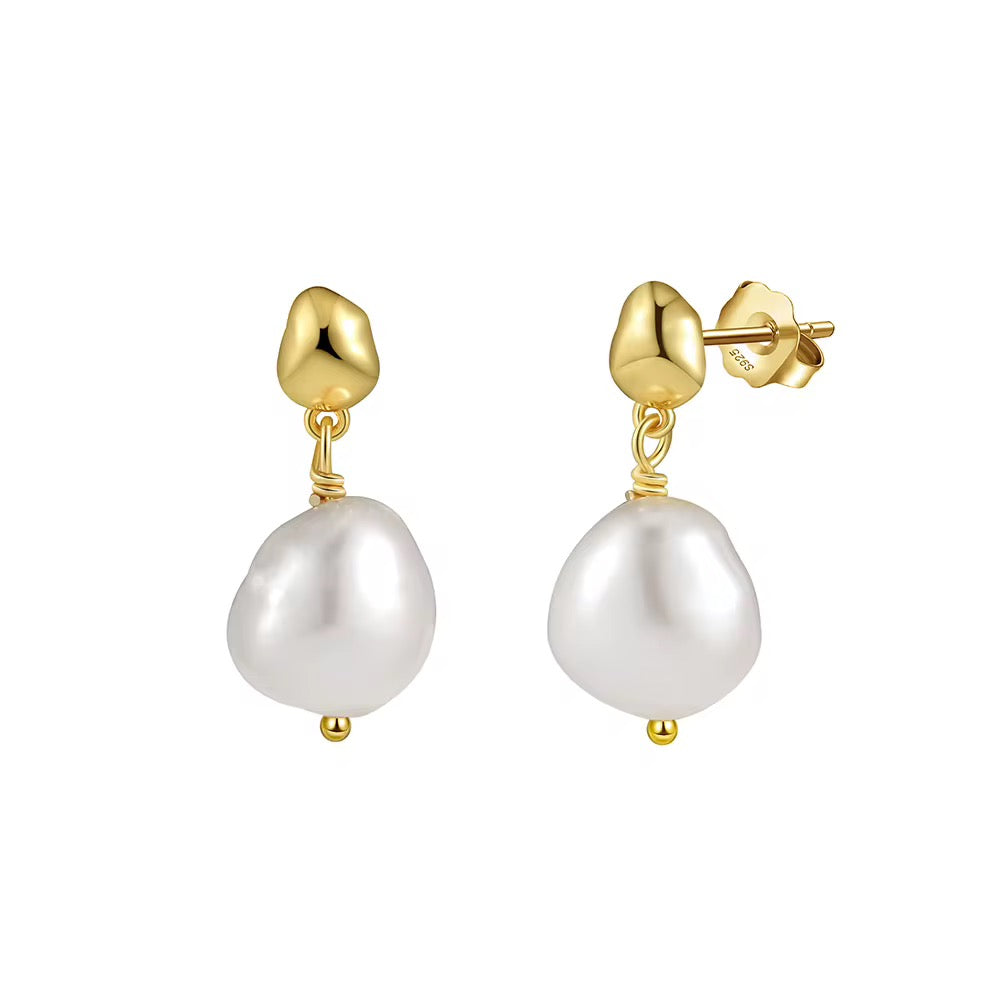 Lucia Pearl Drops Earrings