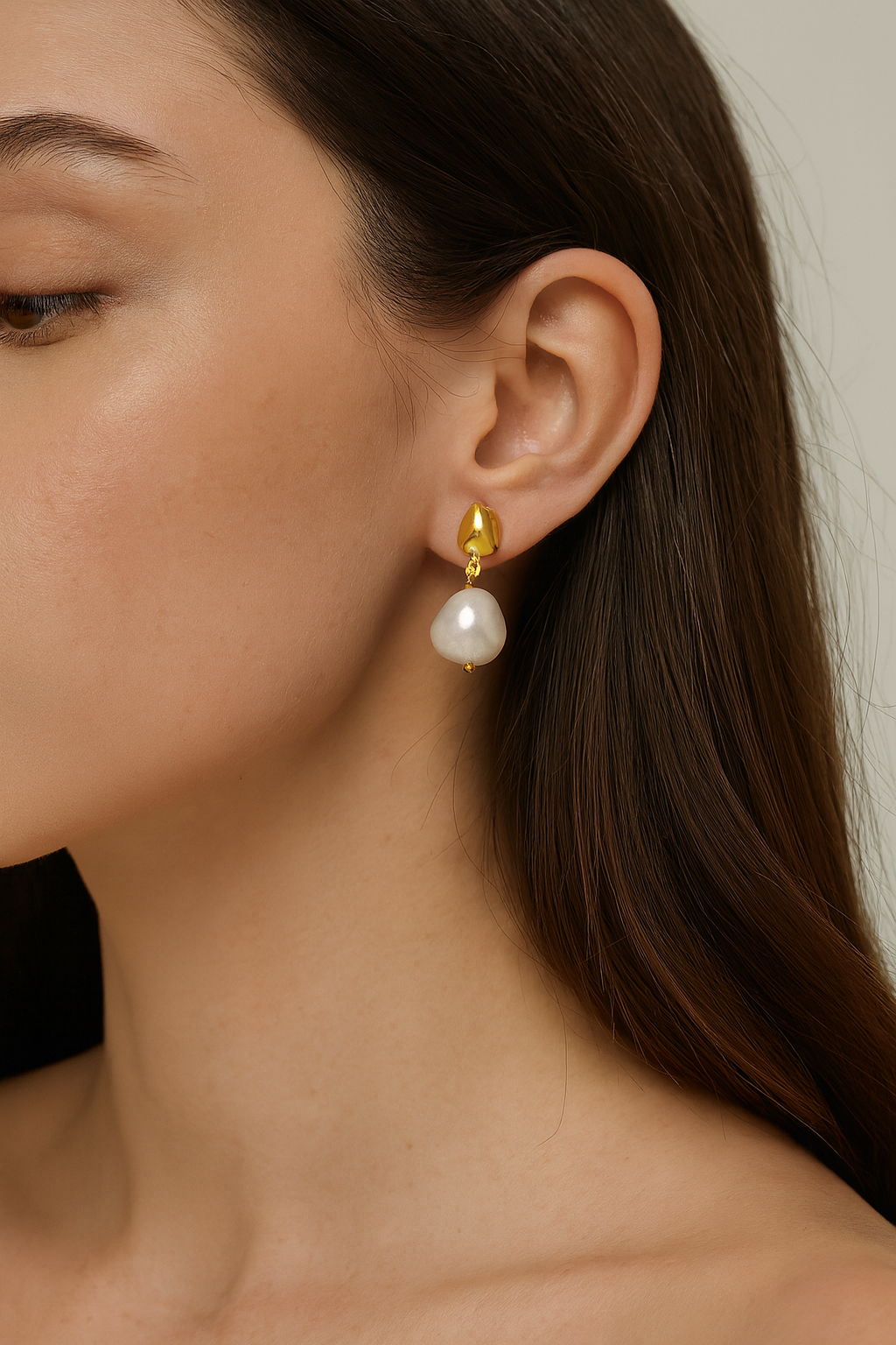 Lucia Pearl Drops Earrings
